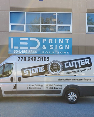 Custom Vehicle Decals & Wraps